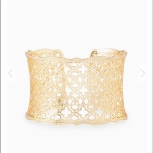 Kendra Scott bracelet